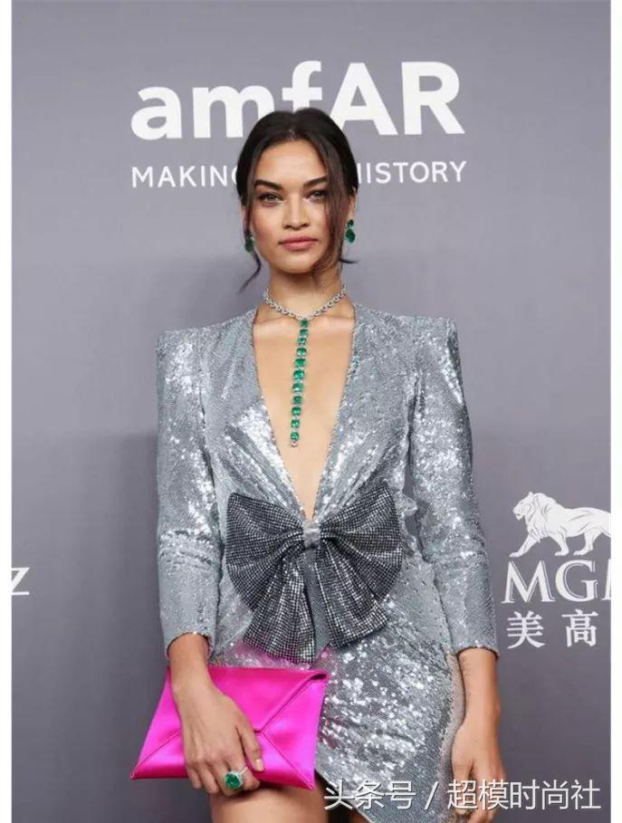 IG海边性感诱惑、刀刀拍摄巴黎欧莱雅广告、AA竟然现身香港丨美图