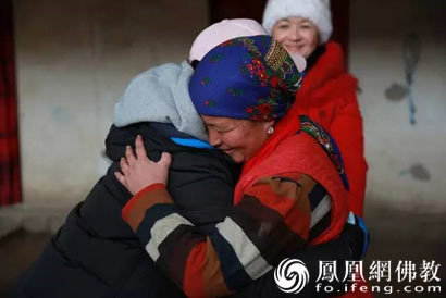 大爱超越语言：北京仁爱志愿者*疆新**慈善行动纪实