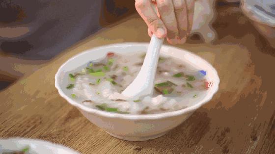 有一种炫富叫人到中年父母健在,有一种高级的炫富