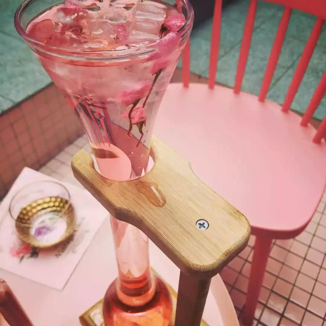 听说大理古城开了一家ins风粉红茶店,颜值逆天！