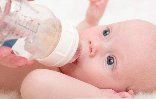 宝妈回奶了怎么补救下奶,宝妈奶水太多回奶吃什么好