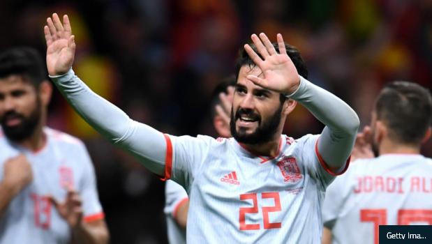 伊斯科为什么在巴萨踢不上比赛,伊斯科怎么没入选西班牙国家队