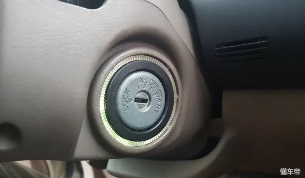 流光不逝的后一句,日产风度cefiroa33