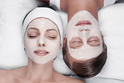 自然堂补水面膜敷完了后要不要洗,珀莱雅夜猫子面膜敷完要不要洗脸