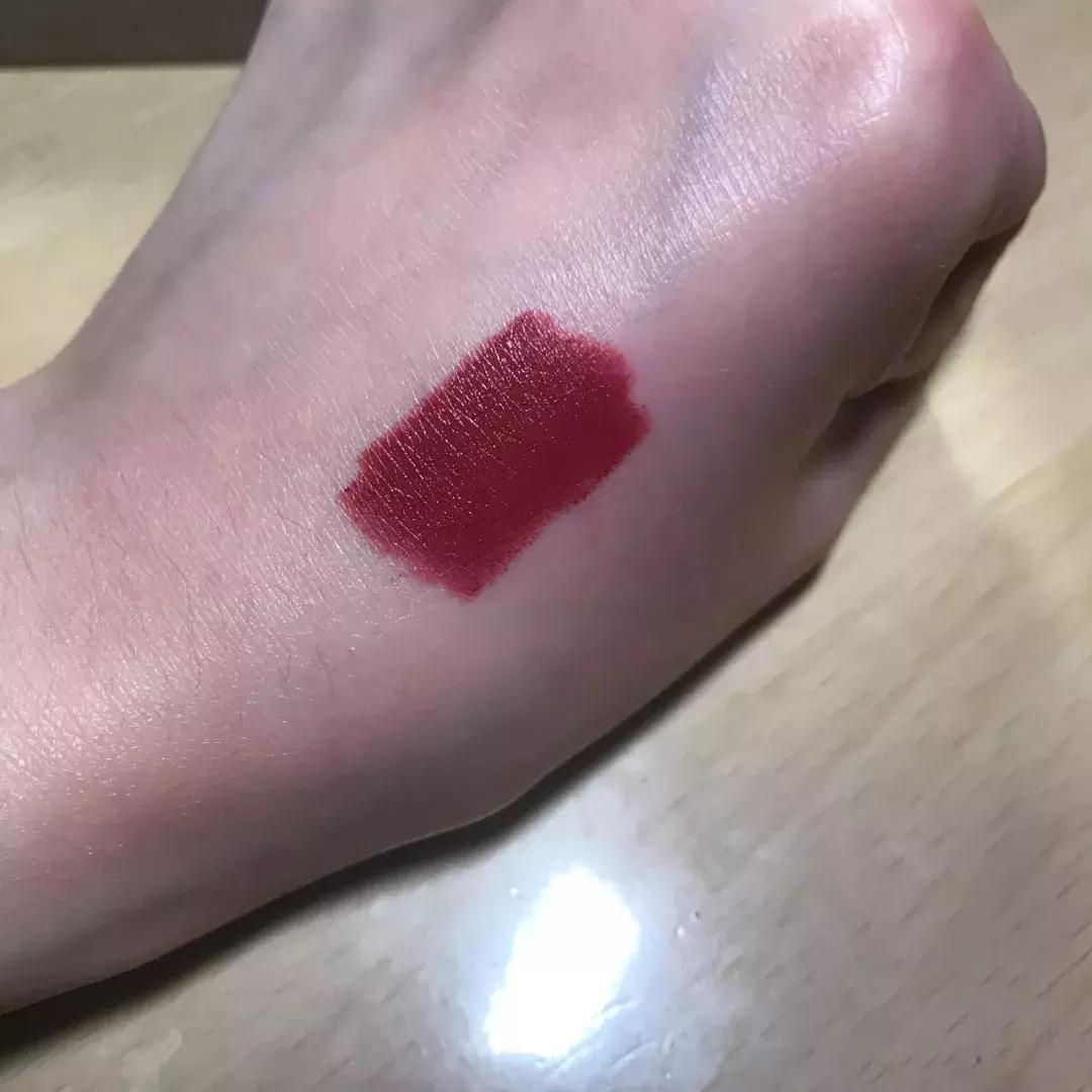 黄皮适合的奶杏色口红推荐,小蛮腰口红色号推荐黄皮