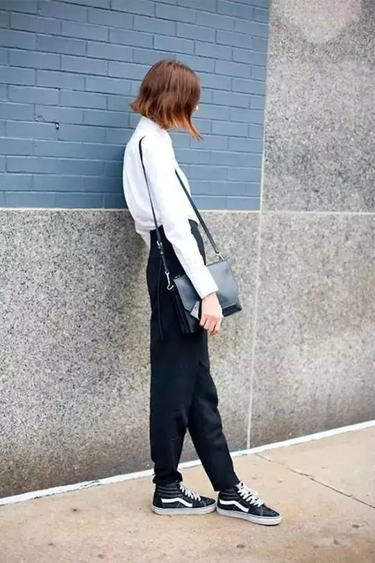 谁说vans脏了不好看