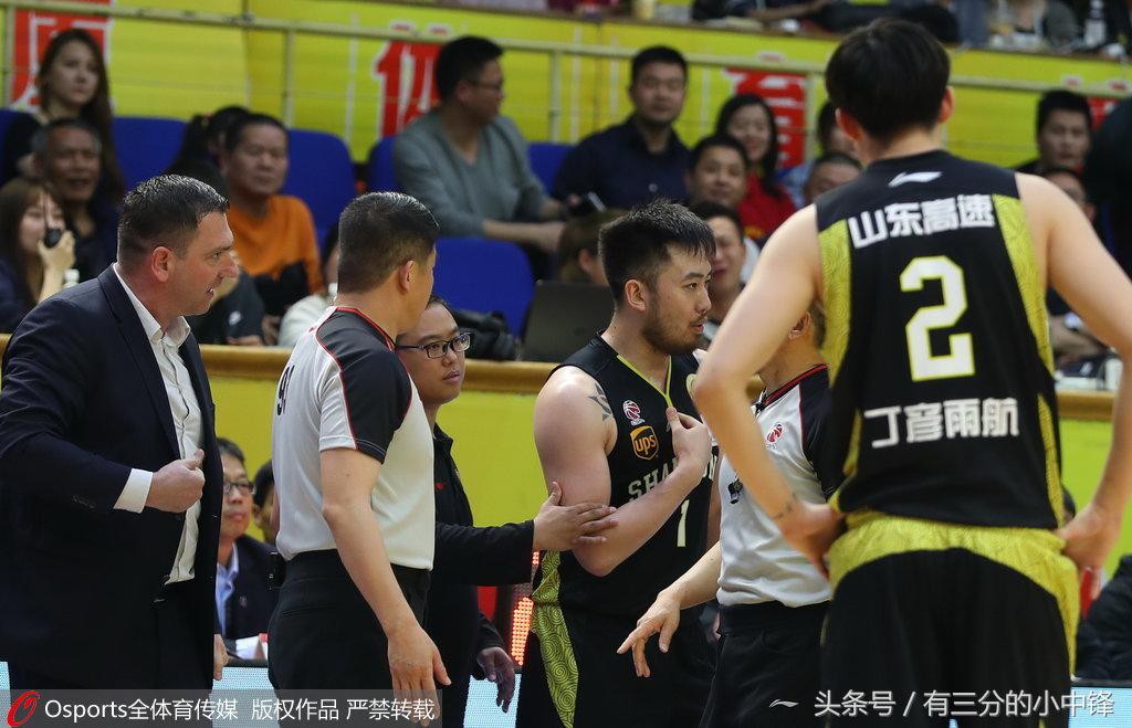 鲁浙两战犯规109次?专家:动作粗野,3基本功怎么练的