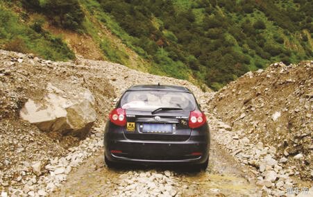 汽车底盘装甲一般要多少钱,汽车底盘装甲一般多久能干