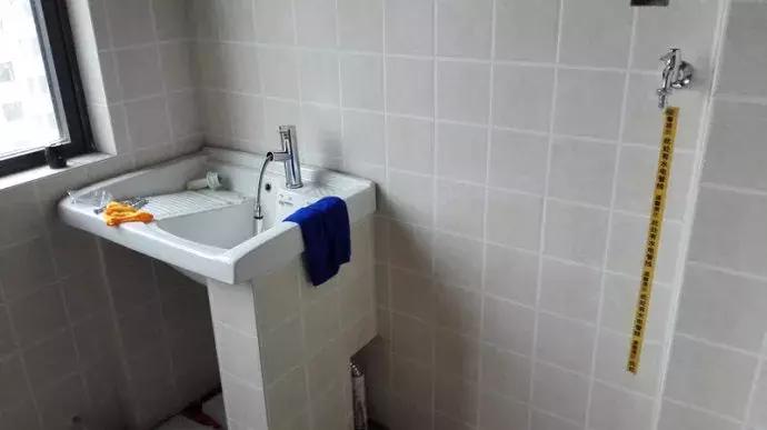 卫浴洁具集成吊顶安装,整体卫浴吊顶安装图