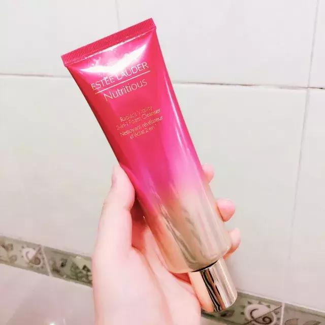 好物推荐洗面奶一洗就白,好物开箱洗面奶去角质