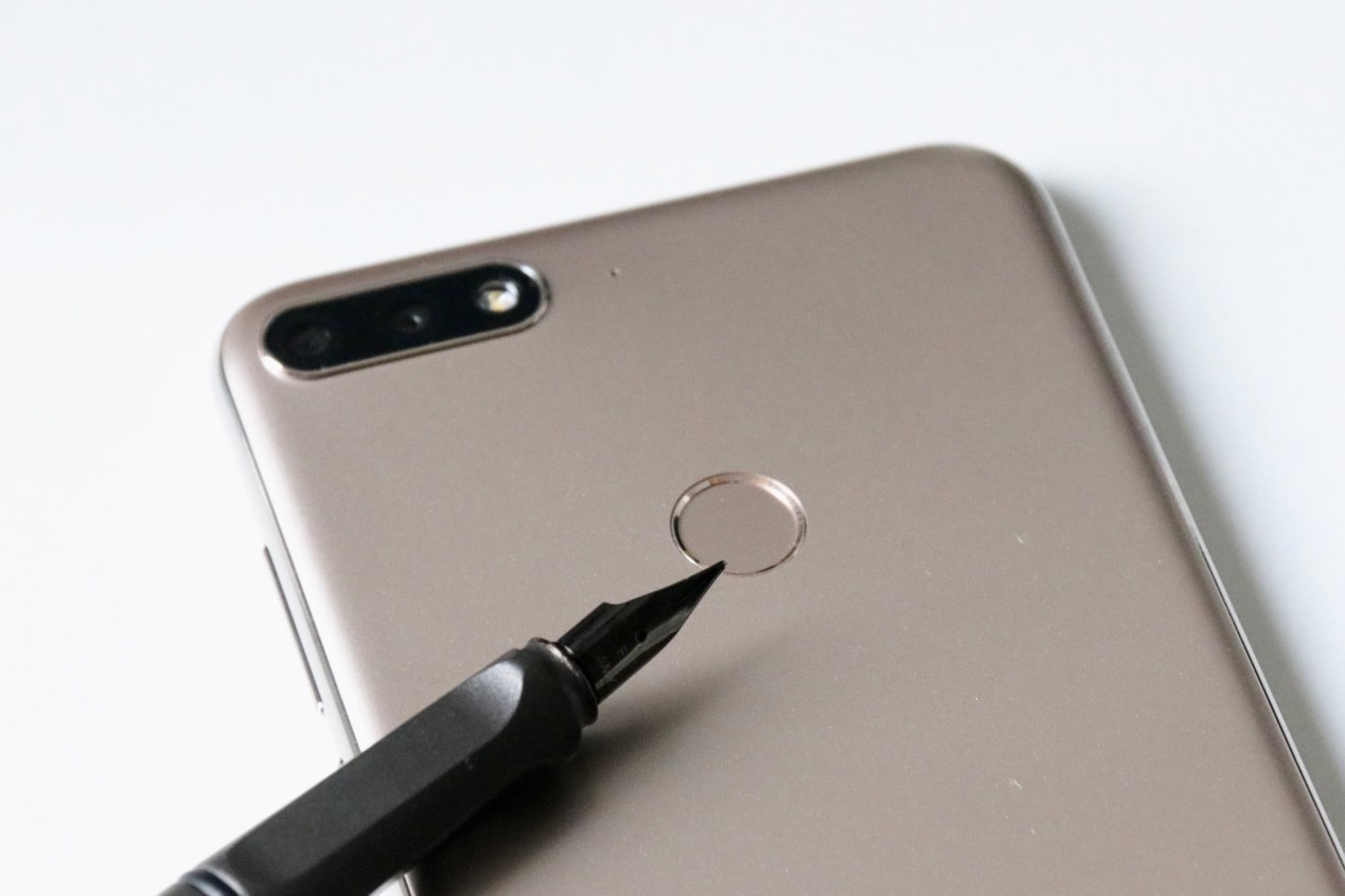 华为青春畅享8,华为畅享8测评