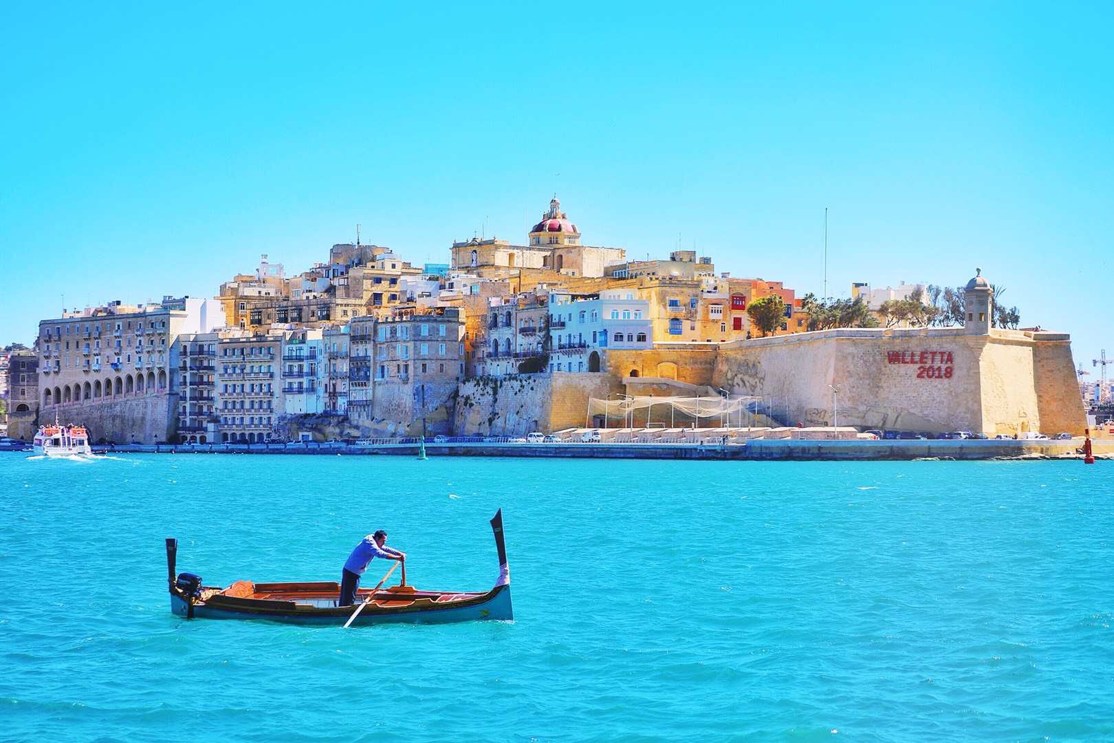 地中海小马耳他,地中海中部岛国马耳他