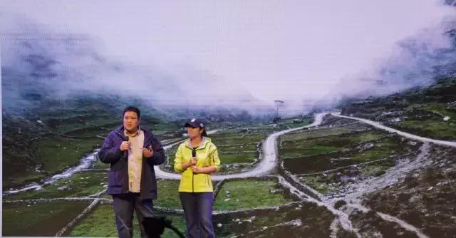 娣卞害瑙ｆ瀽鍦扮悆鐢熸椿,鍦扮悆鏋佽嚧鐢熷瓨鏁呬簨