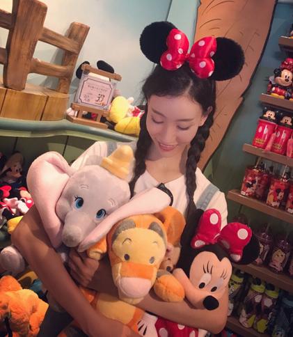 香港迪士尼攻略超详细2024路线,最新香港迪士尼游玩全攻略