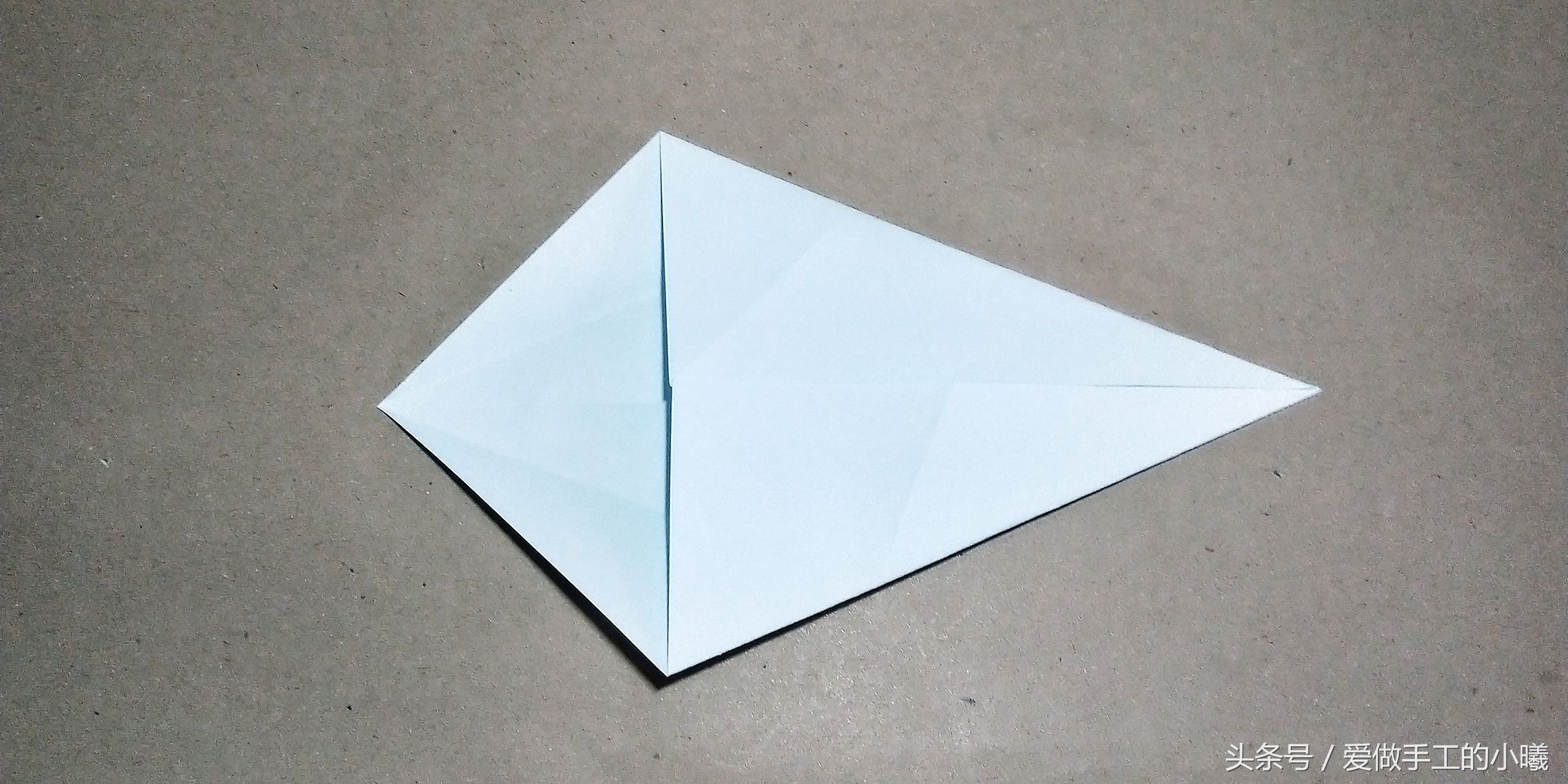 爱心折纸书签四叶草,超火的爱心折纸书签你学会了吗