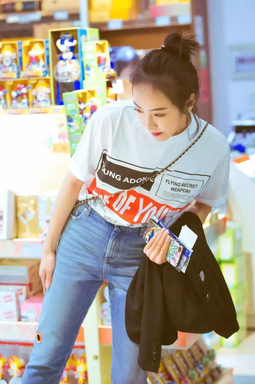 2022年爆款白t恤,最火的白t恤是什么牌子