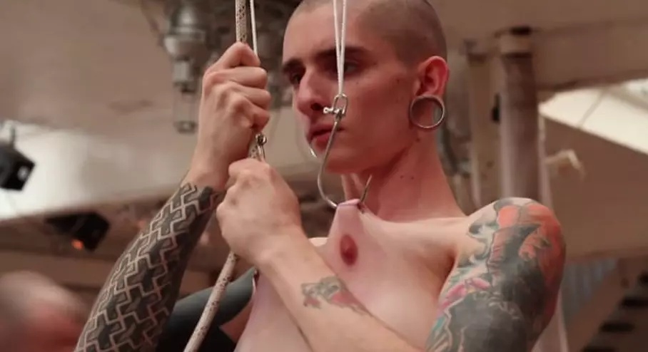 有关于纹身的电影,人体改造纹身