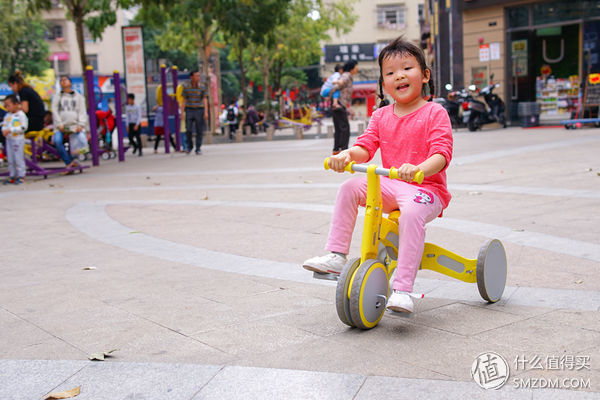 700Bike+小米生态链，高颜值和高性价比的柒小佰变形儿童车