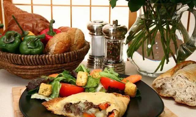 武汉最贵的七家自助餐厅,武汉市最贵的15家餐厅是