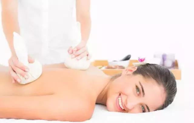 熬中药的药渣还有什么作用吗,喝中药的药渣怎么处理