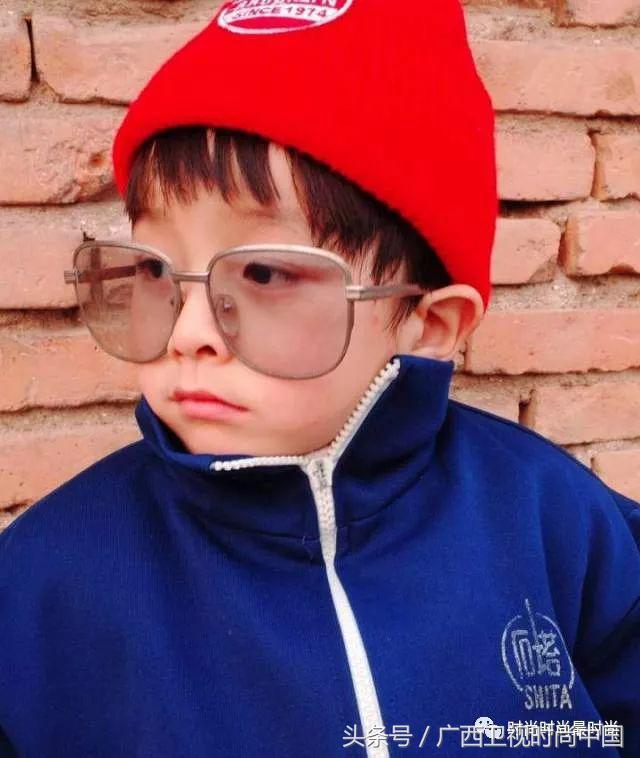 又萌又潮的小孩子,又可爱又萌的小朋友