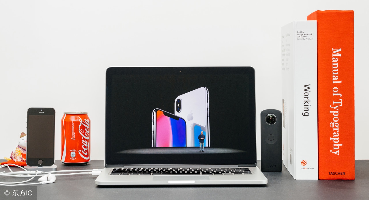 同样是爆出“闪存门”，为什么苹果得到了宽容，华为却不被原谅？