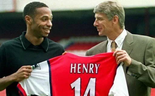 天下足球最煽情的旁白劳尔,天下足球最煽情的节目