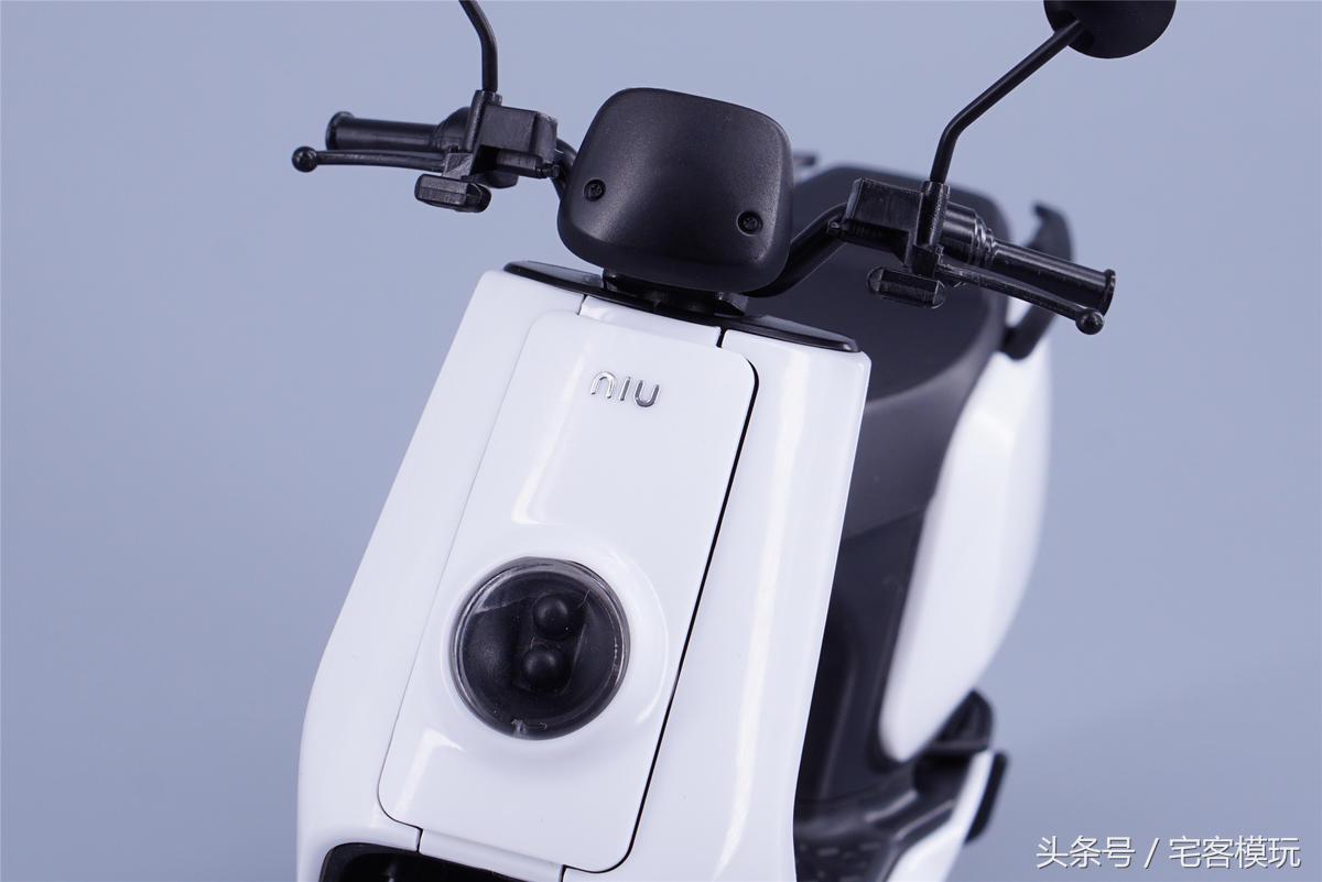 小牛电动车n1s动力版多少ah,76v100a小牛n1s尺寸