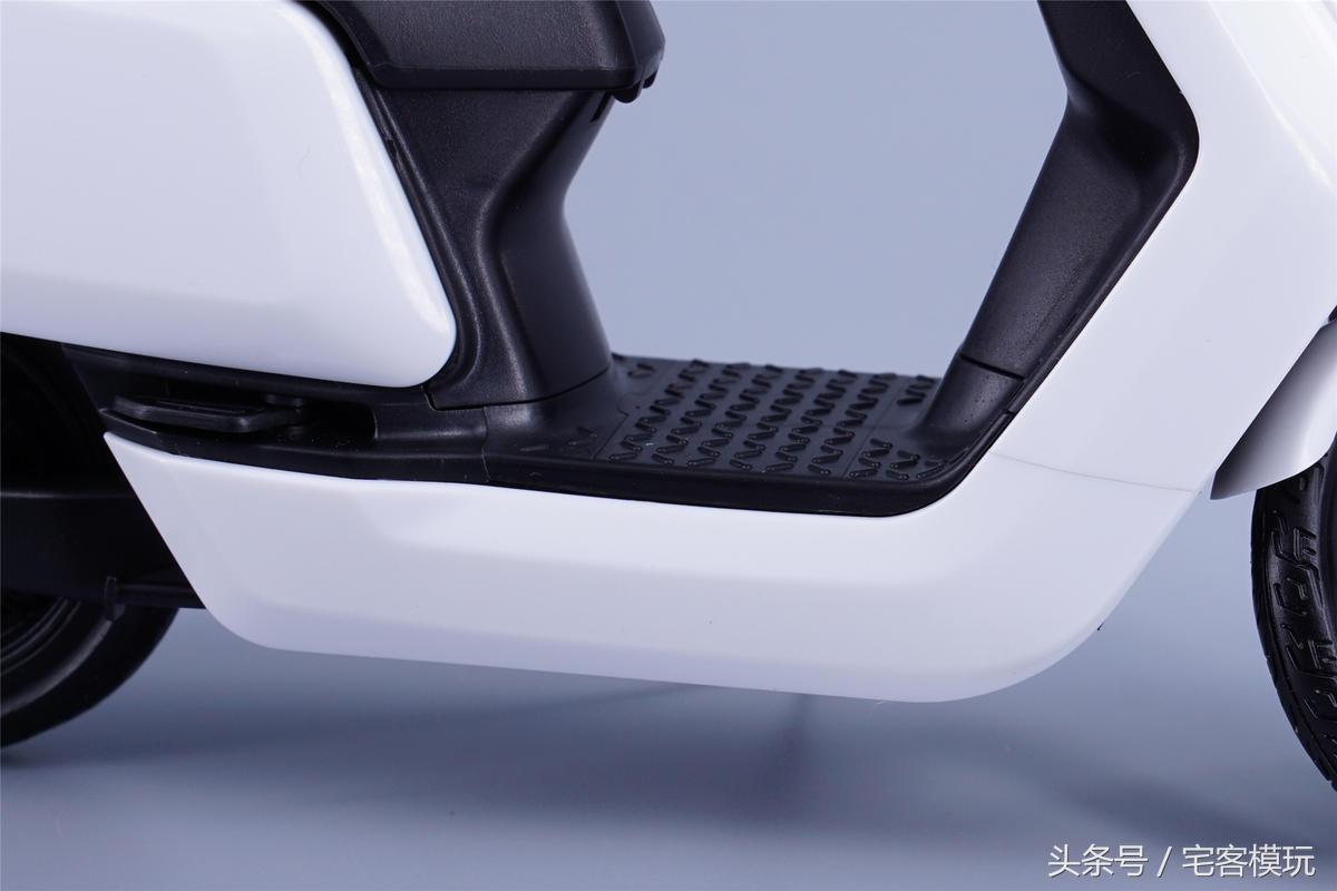 小牛电动车n1s动力版多少ah,76v100a小牛n1s尺寸