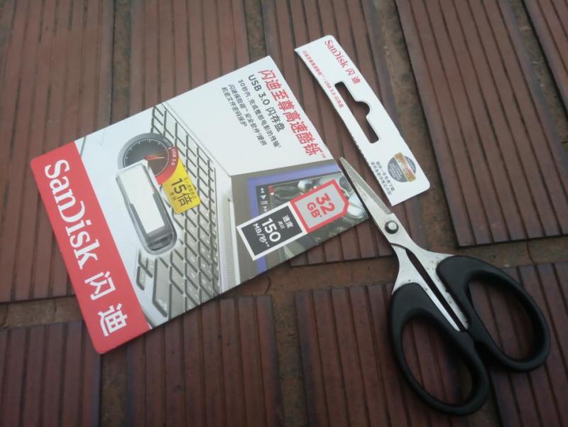 闪迪酷铄金属usb3.0,闪迪酷刃u盘