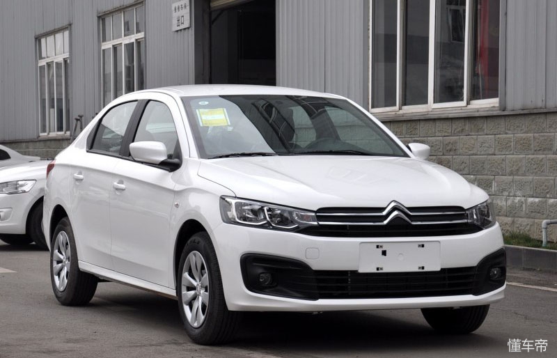 爱丽舍捷达桑塔纳,老款捷达对比桑塔纳爱丽舍