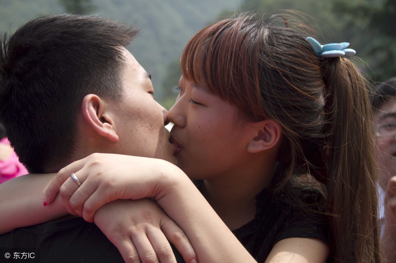 女人在接吻时有这些细节要注意