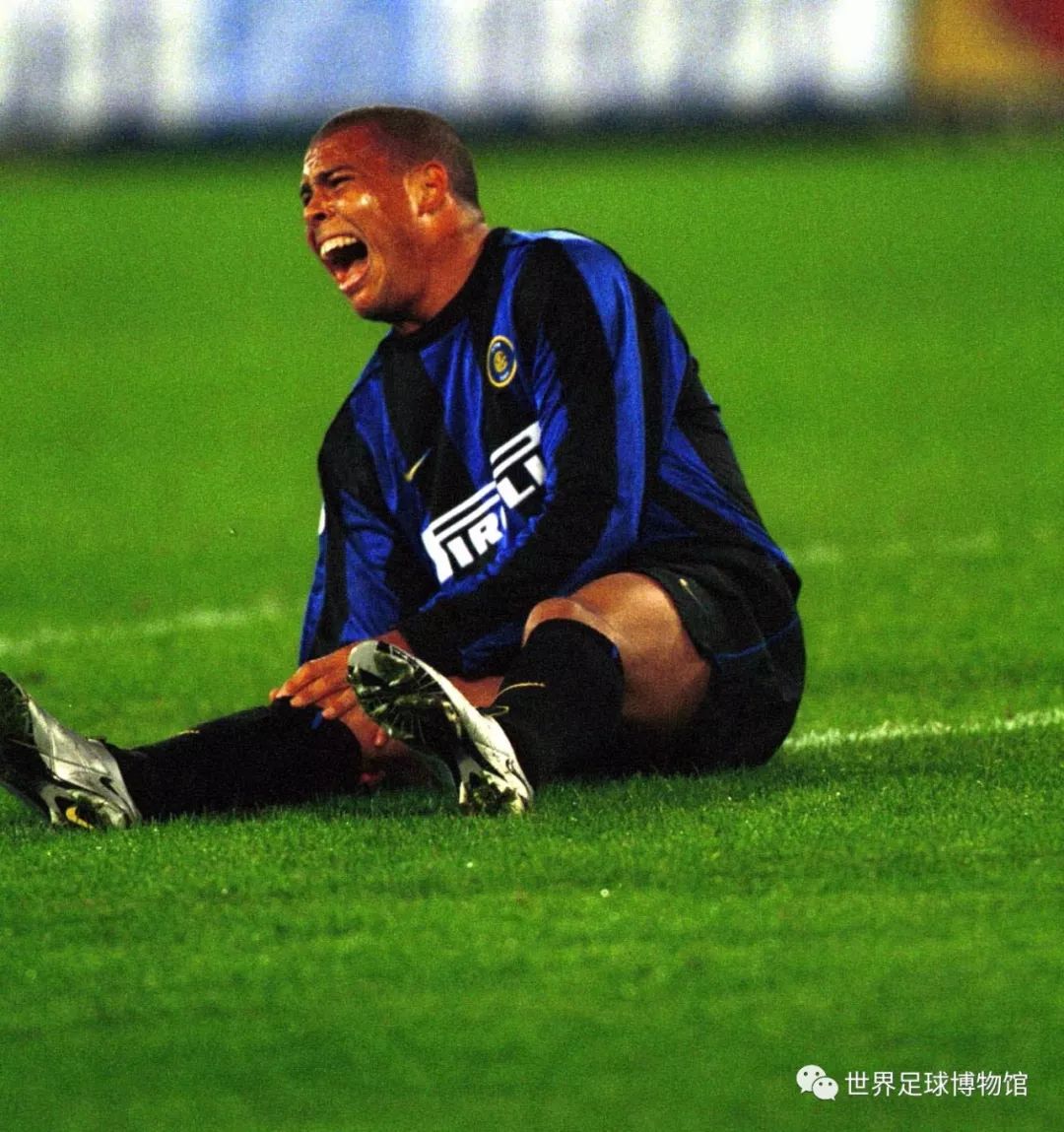 连内马尔都模仿过的“阿福头”,背后却是罗纳尔多的心酸