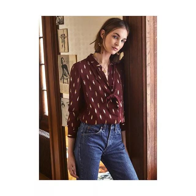 衬衣和牛仔裤怎么穿出时髦感,牛仔裤和衬衣怎么穿出高级感