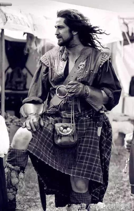 格纹高级感穿搭,格纹怎么穿显瘦