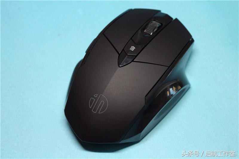 用“说”来操作鼠标，这个还是头一次见