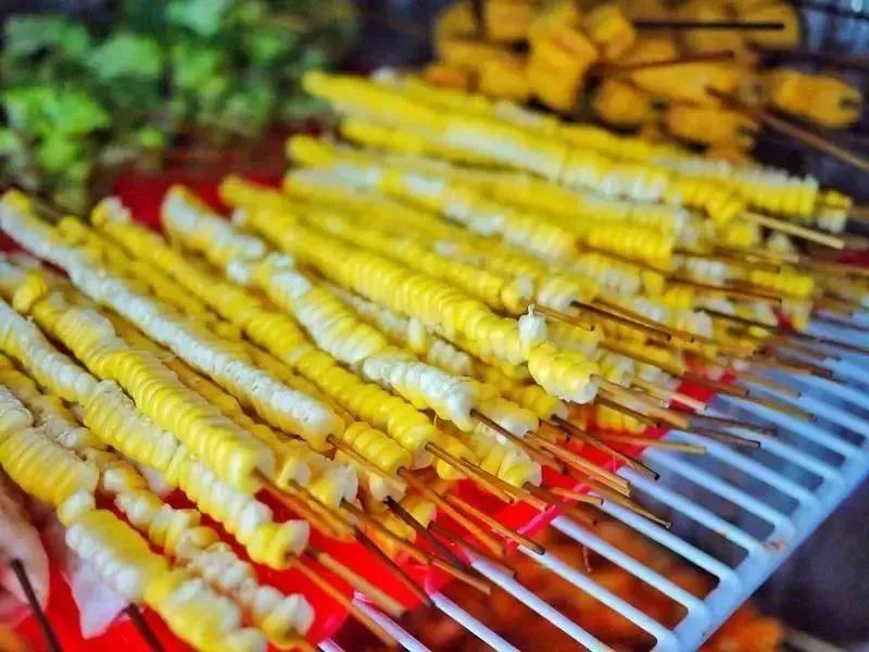 好吃又便宜的美食街成都,好吃街美食街成都