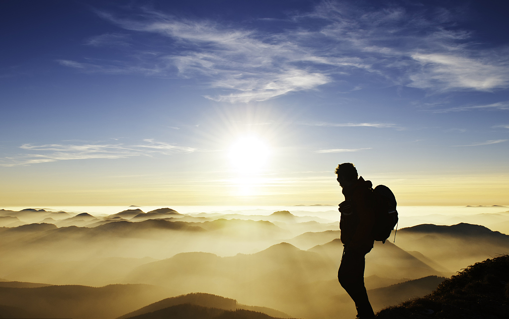 如何与失恋的天秤女相处,和平精英失恋了怎么办