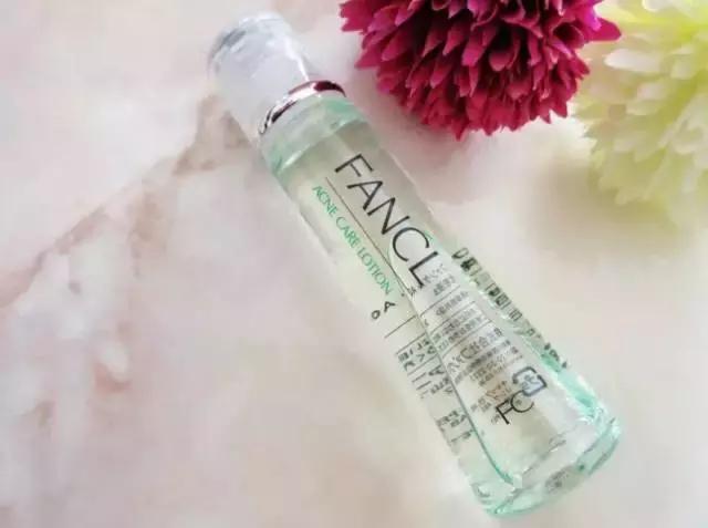 便宜大碗的高保湿化妆水,平价清洁化妆水