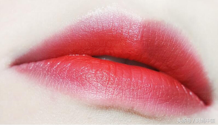红唇口红推荐不显老,男生口红推荐深唇色