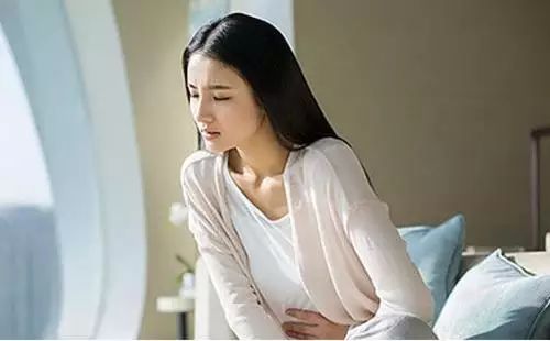 孕期见血了的都生男孩吗,怀孕早期十人九漏是漏血还是尿