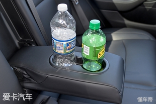 电动汽车的新王者来了！爱卡试驾特斯拉Model3！