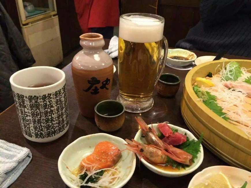 日本也有贫民窟条件简陋脏乱不堪,日本的治安还是很好的