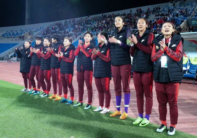 亚洲杯决赛中国女足对韩国,亚洲杯中国女足绝杀日本球迷