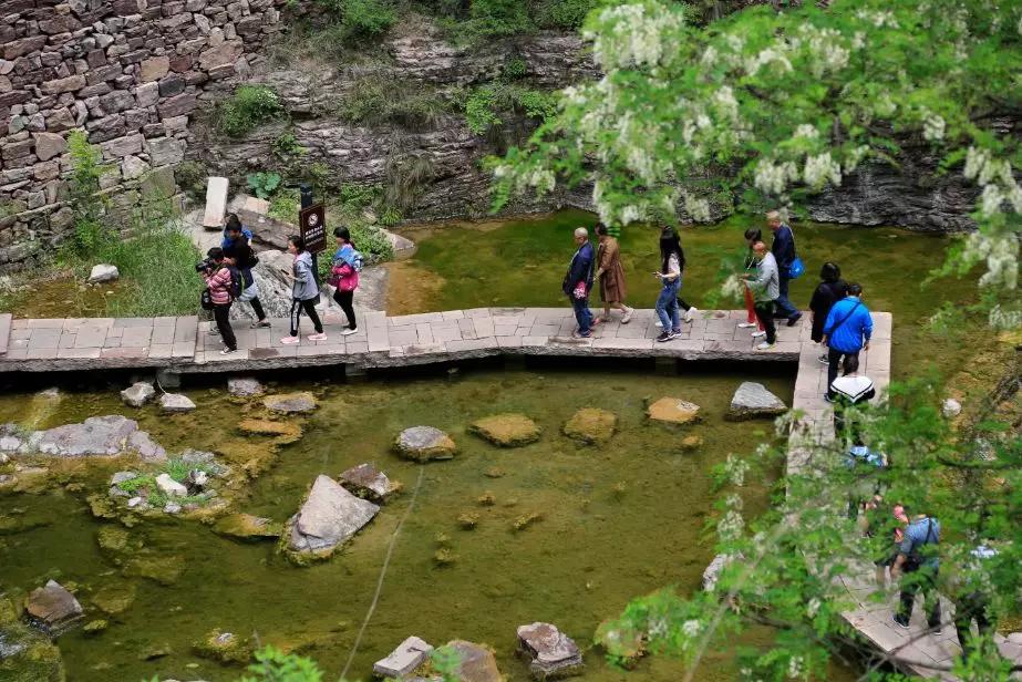 身未动心已走在梦想的路上,身未动心已远自驾