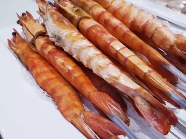 你与美食之间只有一堵墙的距离,你与海鲜的距离只差一个早市