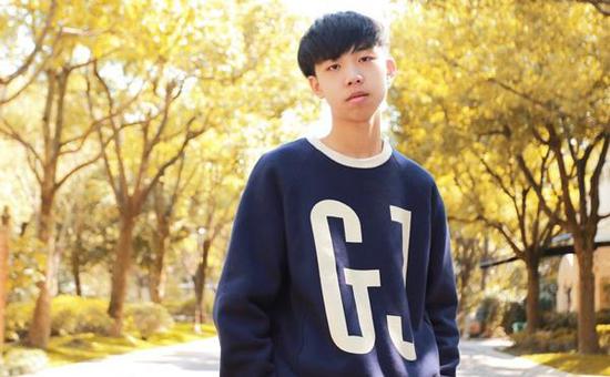 毒奶色奶死Xdd刚爆丑闻又被锤开挂?VAC封禁认识一下