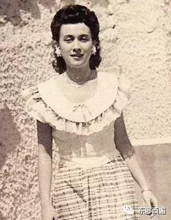 风华绝代的她助赌王打江山，却因*伦乱**遭夺权，如今也算间接*仇报**了