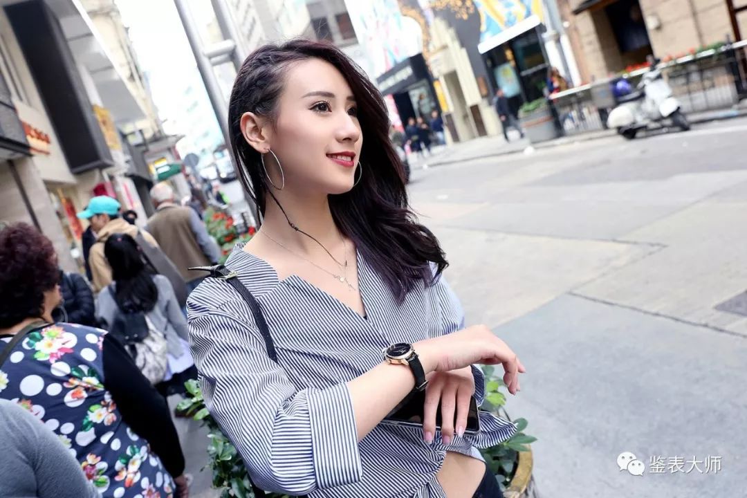 气质美女不可或缺的一款腕表,轻奢潮流女腕表