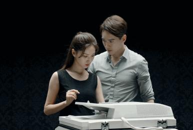 高云翔恋爱细节,高云翔隔空飞吻